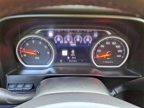 Used 2020 Chevrolet Silverado 2500 LTZ w/ Technology Package image 12