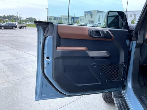 Used 2022 Ford Bronco Outer Banks w/ Sasquatch Package AWD/4WD image 10