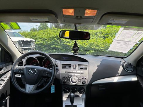 Used 2011 MAZDA MAZDA3 s Sport FWD image 9
