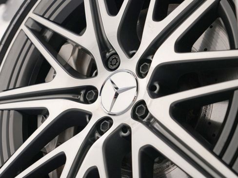 Used 2023 Mercedes-Benz C 43 AMG 4MATIC Sedan image 59