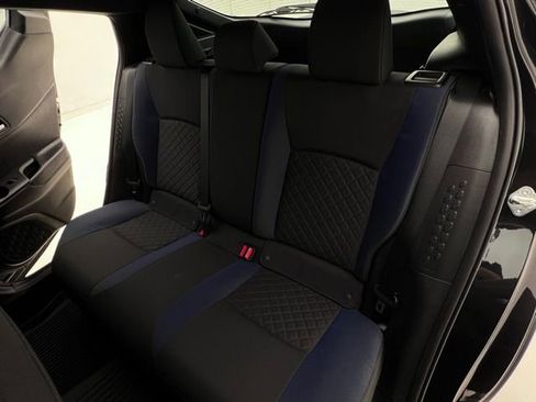 Used 2020 Toyota C-HR XLE FWD image 15