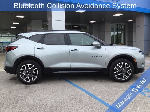 Used 2024 Chevrolet Blazer RS w/ LPO, Floor Liner Package FWD image 5