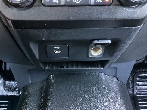 Used 2022 Ford F250 XL w/ Power Equipment Group image 52