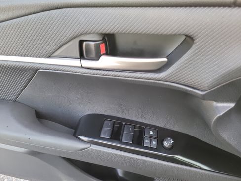 Used 2026 Toyota Camry SE w/ Multimedia Upgrade Package FWD image 17
