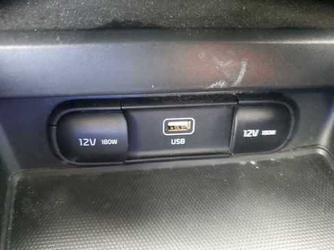 Used 2024 Kia Soul LX w/ Option Group 015 FWD image 21