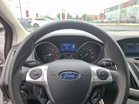 Used 2013 Ford Focus SE FWD image 19