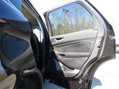 Used 2021 Ford Edge Titanium w/ Cargo Accessory Package FWD image 15