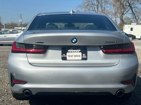 Used 2019 BMW 330i xDrive Sedan w/ Driving Assistance Package image 4