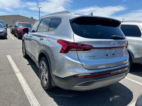 Used 2023 Hyundai Santa Fe SEL FWD image 4