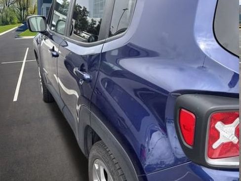 Used 2020 Jeep Renegade Limited AWD/4WD image 14
