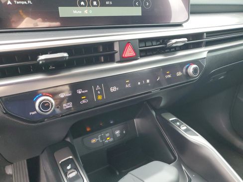 New 2026 Kia Sorento EX FWD image 22