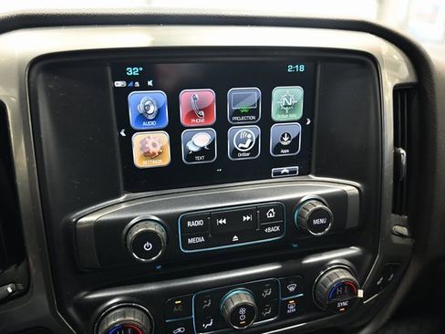 Used 2018 Chevrolet Silverado 1500 LT w/ All Star Edition image 16