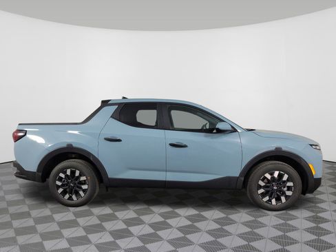 New 2026 Hyundai Santa Cruz SE image 2