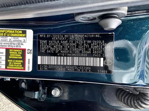 Used 2021 Toyota Camry SE FWD image 16