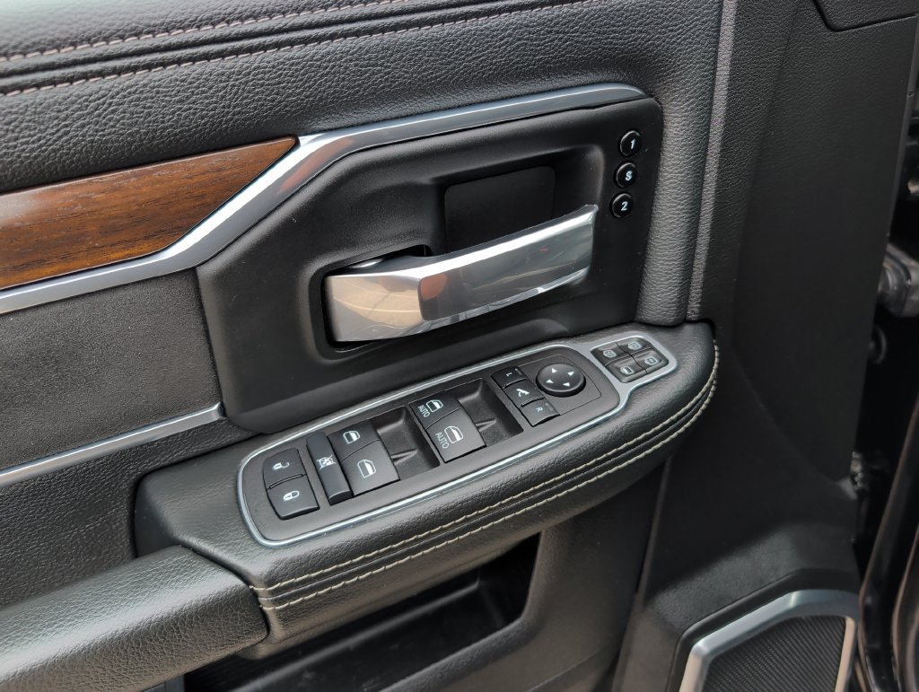 Used 2024 RAM 2500 Laramie AWD/4WD image 14