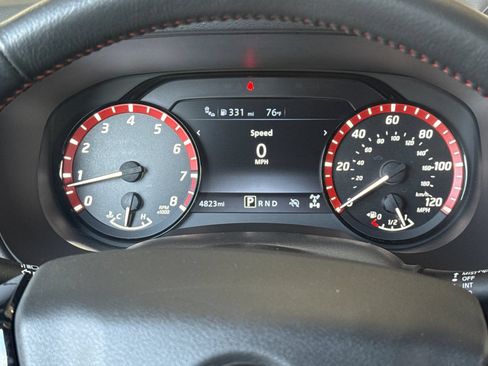 Used 2025 Nissan Frontier PRO-4X AWD/4WD image 38