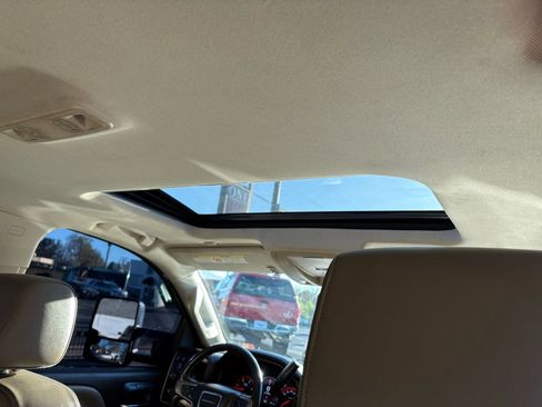 Used 2016 GMC Sierra 2500 Denali w/ Driver Alert Package image 16