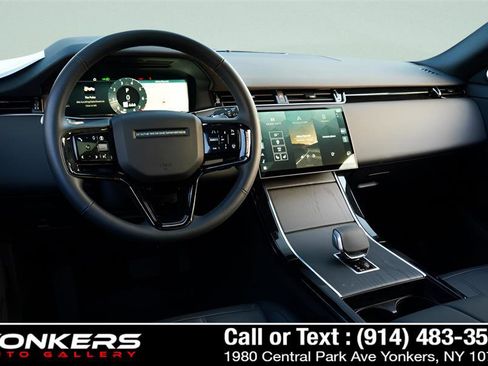 Used 2024 Land Rover Range Rover Evoque S image 39