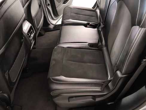 Used 2024 Jeep Grand Cherokee L Laredo image 13