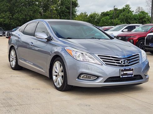 Used 2014 Hyundai Azera Limited w/ Option Group 02 FWD image 3