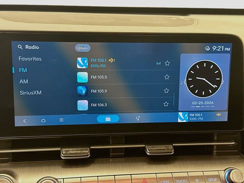 Used 2025 Hyundai Kona SEL image 21