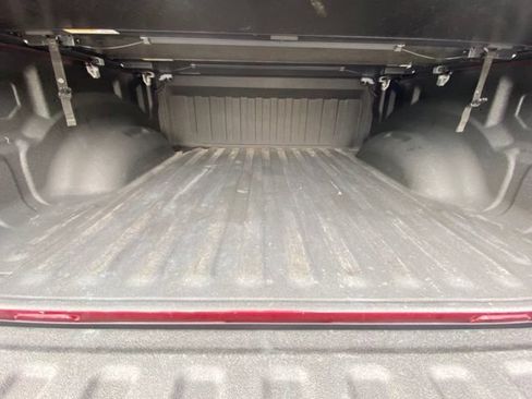 Used 2019 RAM 1500 Limited AWD/4WD image 9