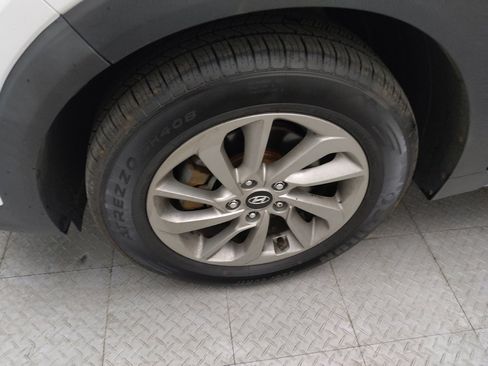 Used 2018 Hyundai Tucson SEL image 31