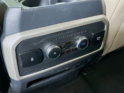 Used 2024 Ford Expedition Max Limited image 33