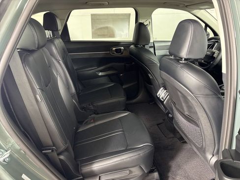 New 2026 Kia Sorento EX AWD/4WD image 18
