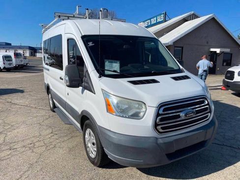 Used 2019 Ford Transit 150 XLT RWD image 8