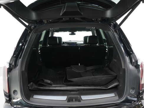 Used 2021 Cadillac XT6 Sport AWD/4WD image 17