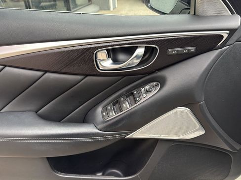 Used 2022 INFINITI Q50 Sensory image 11