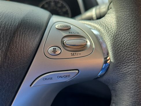 Used 2018 Nissan Murano Platinum FWD image 25