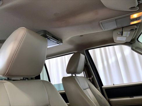 Used 2011 Ford Expedition XLT w/ Leather Seating Pkg RWD image 26