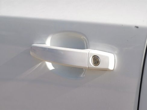 Used 2013 Chevrolet Cruze Eco image 32