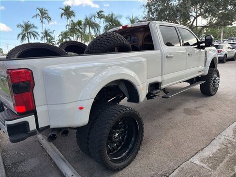 Used 2024 Ford F450 Limited w/ FX4 Off-Road Package image 7