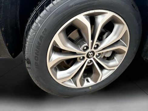 Used 2021 Hyundai Santa Fe SEL AWD/4WD image 25