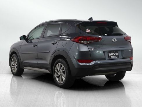 Used 2017 Hyundai Tucson SE Plus image 3