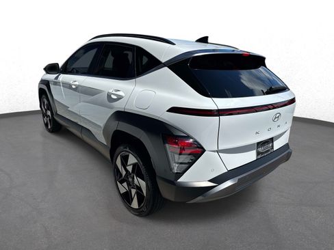 Used 2024 Hyundai Kona Limited AWD/4WD image 5