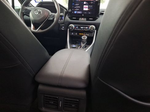 Used 2024 Toyota RAV4 XSE w/ Advanced Technology Package AWD/4WD image 32