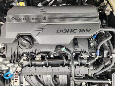 New 2026 Hyundai Elantra Sport FWD image 23