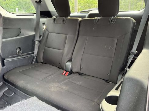 Certified 2022 Ford Explorer XLT AWD/4WD image 17
