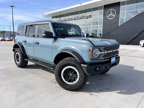 Used 2023 Ford Bronco Badlands w/ Sasquatch Package image 1