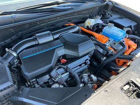 Used 2024 Hyundai Tucson Limited image 32