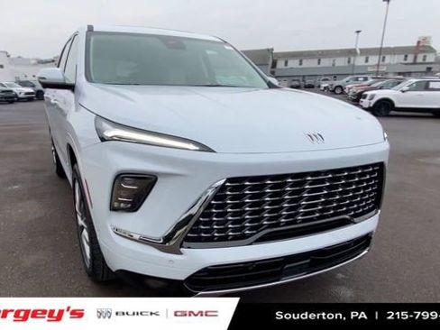 New 2026 Buick Enclave Avenir w/ Super Cruise Package image 3