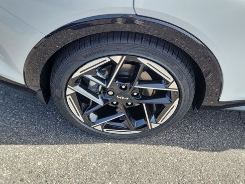 New 2026 Kia K4 GT-Line FWD image 37