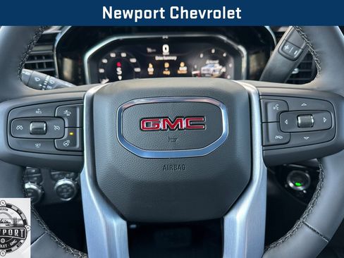 New 2026 GMC Sierra 1500 Elevation image 24
