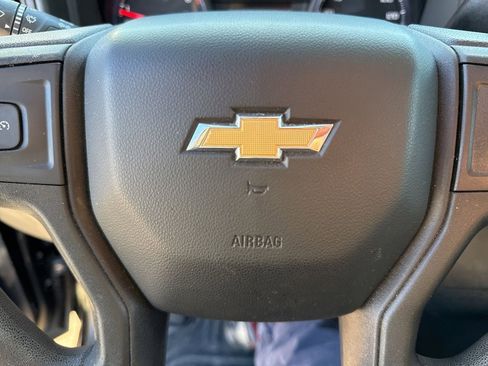 Used 2021 Chevrolet Silverado 1500 Custom image 28