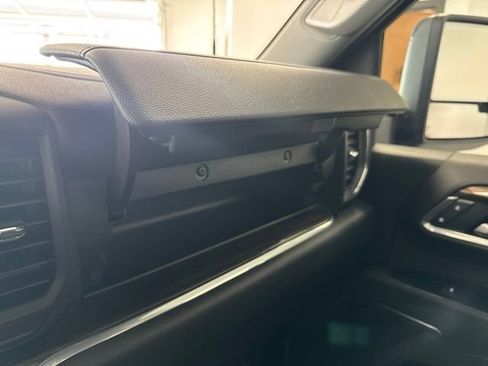 Used 2025 Chevrolet Silverado 3500 LT w/ Trail Boss Package AWD/4WD image 46