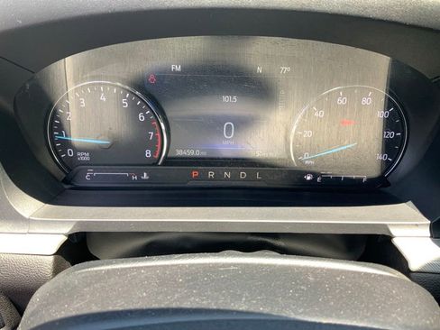 Used 2022 Ford Explorer XLT w/ Equipment Group 202A AWD/4WD image 25